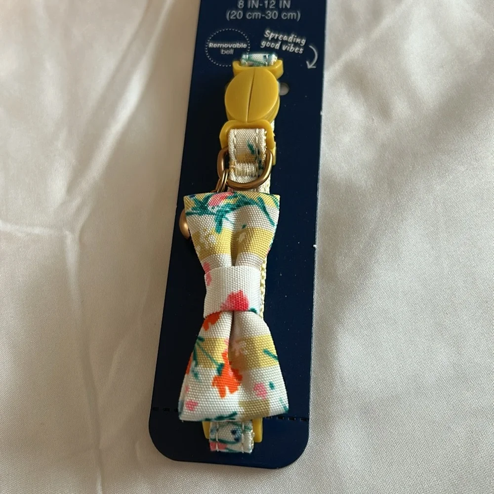Youly the happy-go-lucky Easter Floral Breakaway Cat Collar (S/M)